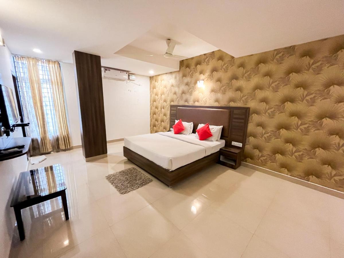Victory Grand Attibele Hotel Екстериор снимка