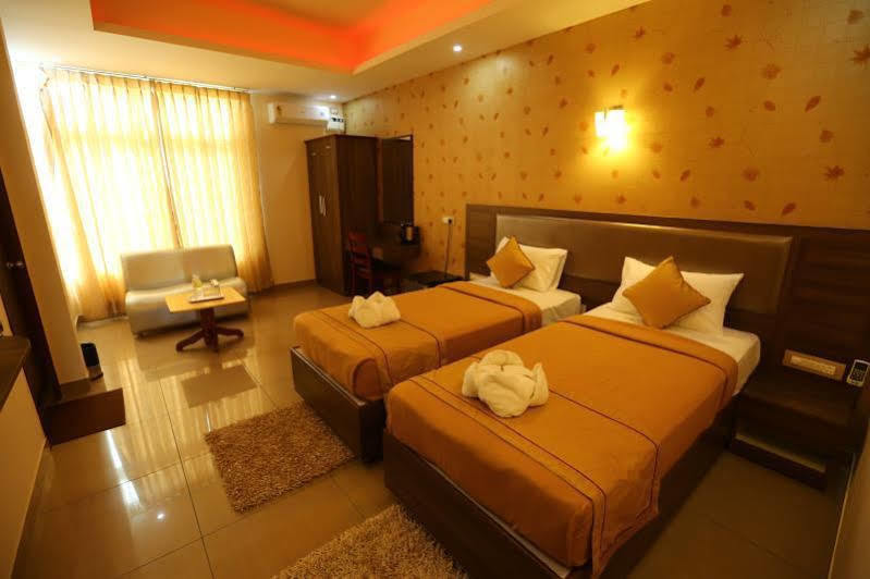 Victory Grand Attibele Hotel Екстериор снимка